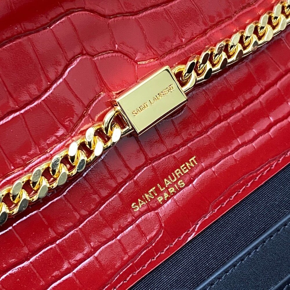 Yves Saint Laurent Red Calfskin Medium Kate Purse with Gold Tassel - Picture 3 of 8